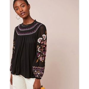 Anthropologie Akemi + Kin Louise Embroidered Floral Peasant Boho Top Blouse Med.